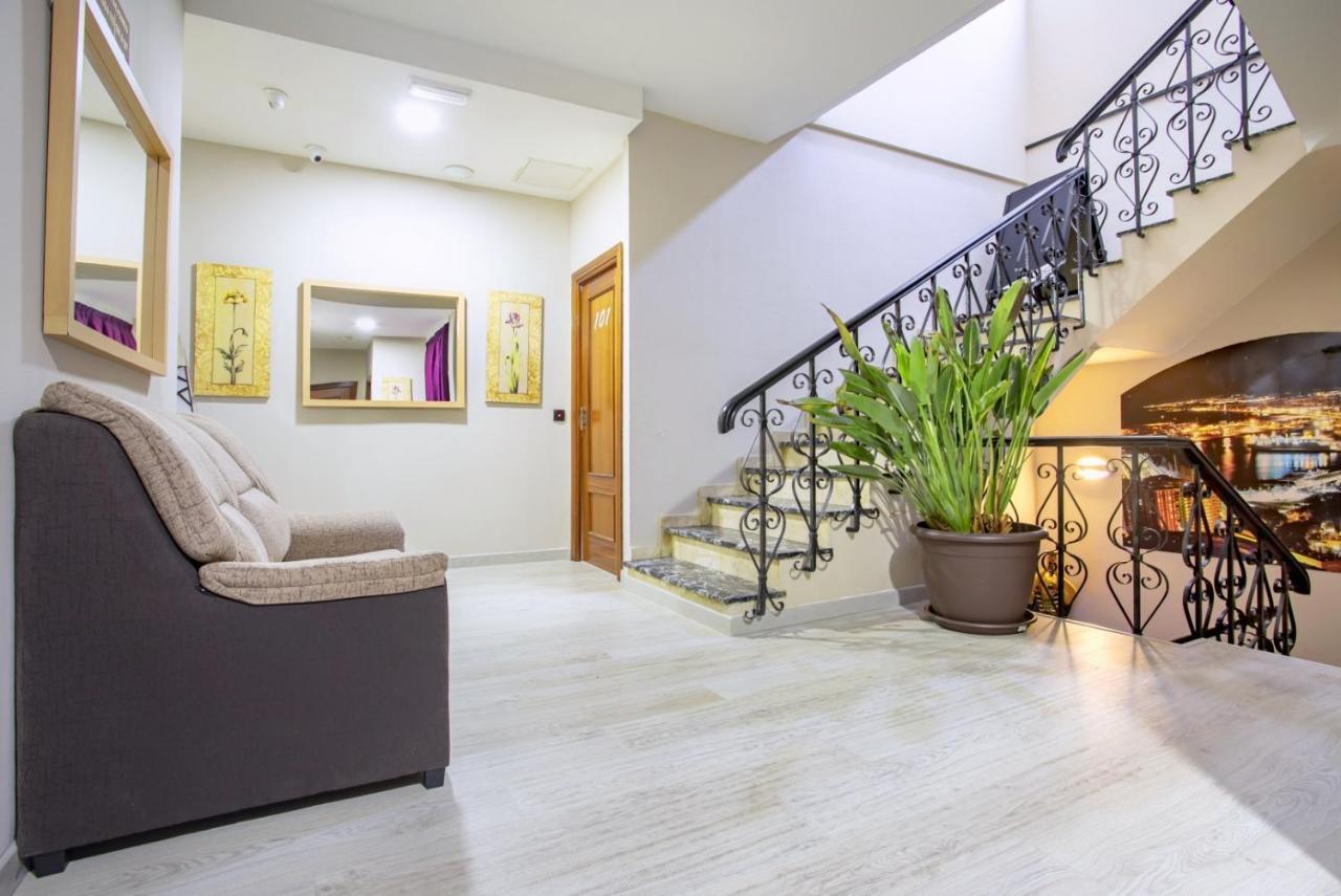 Hostal Ciudad Jardin Μάλαγα Εξωτερικό φωτογραφία