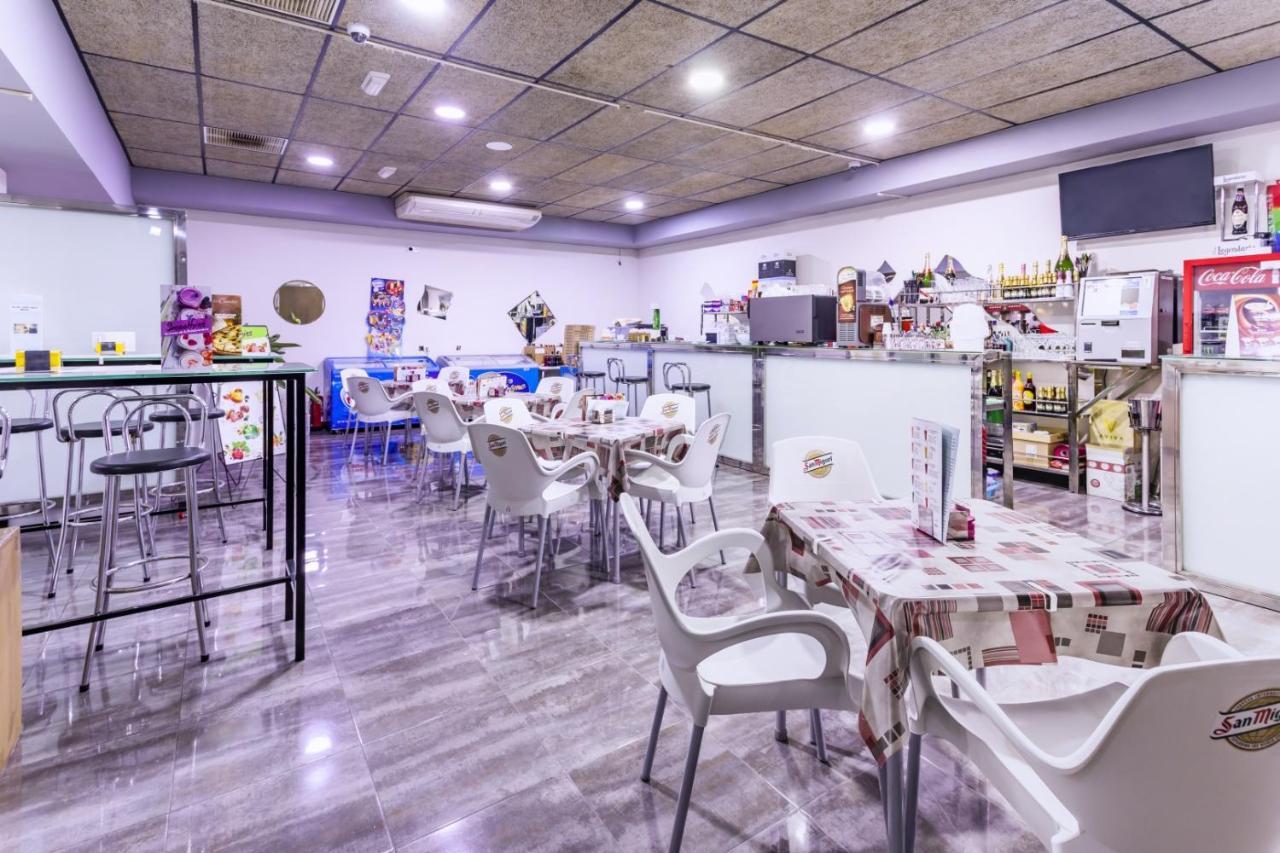 Hostal Ciudad Jardin Μάλαγα Εξωτερικό φωτογραφία