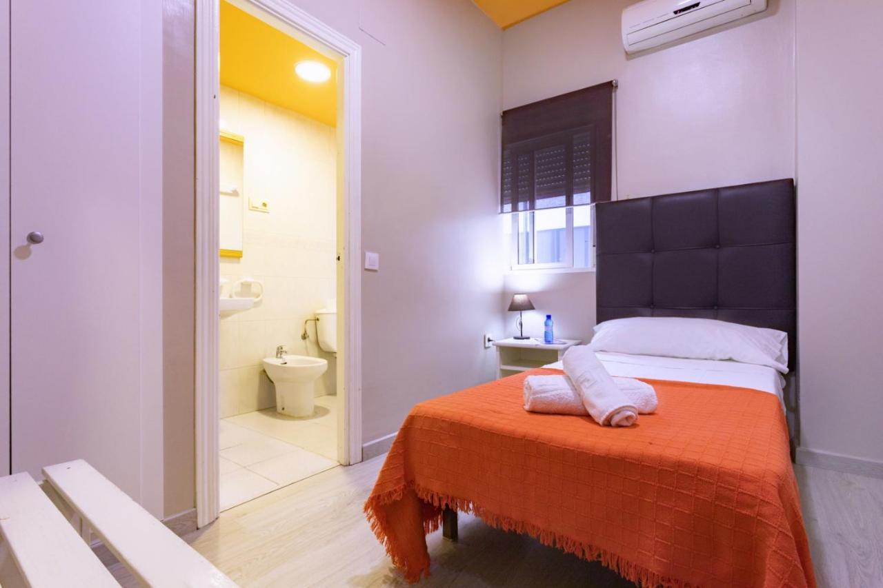 Hostal Ciudad Jardin Μάλαγα Εξωτερικό φωτογραφία