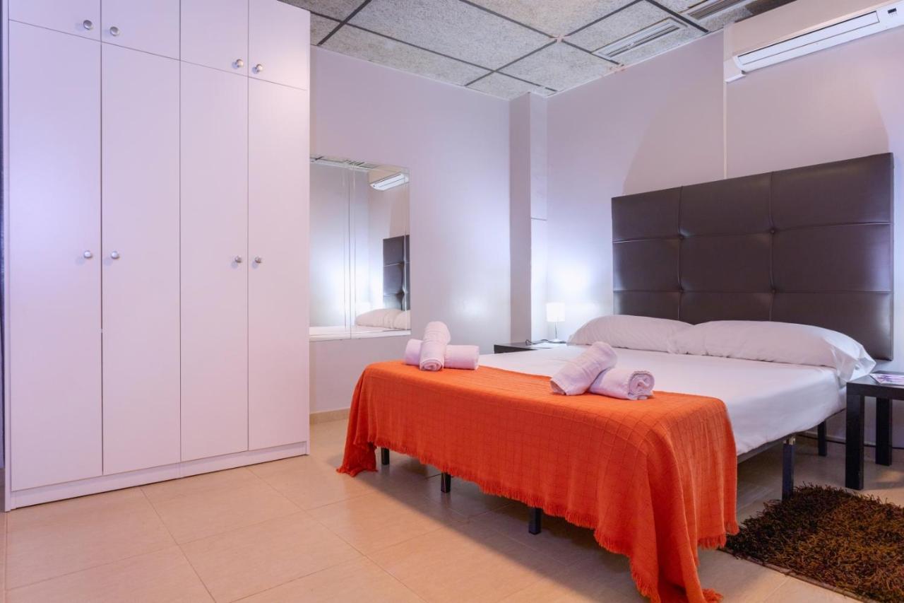 Hostal Ciudad Jardin Μάλαγα Εξωτερικό φωτογραφία